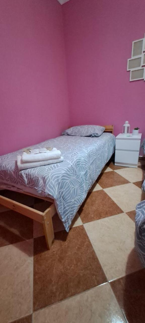 Patio Andalusi Junto A La Vina Apartment Кадис Екстериор снимка