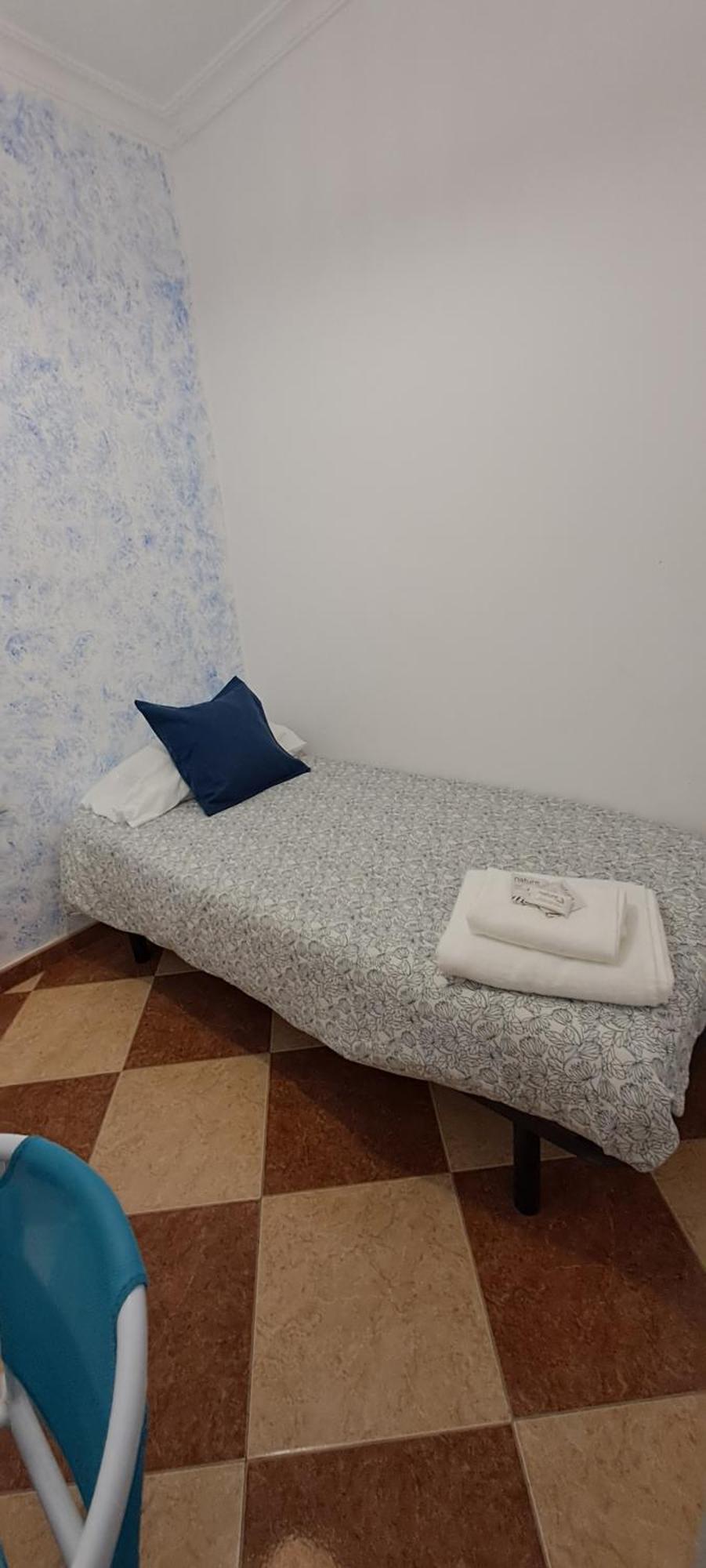 Patio Andalusi Junto A La Vina Apartment Кадис Екстериор снимка