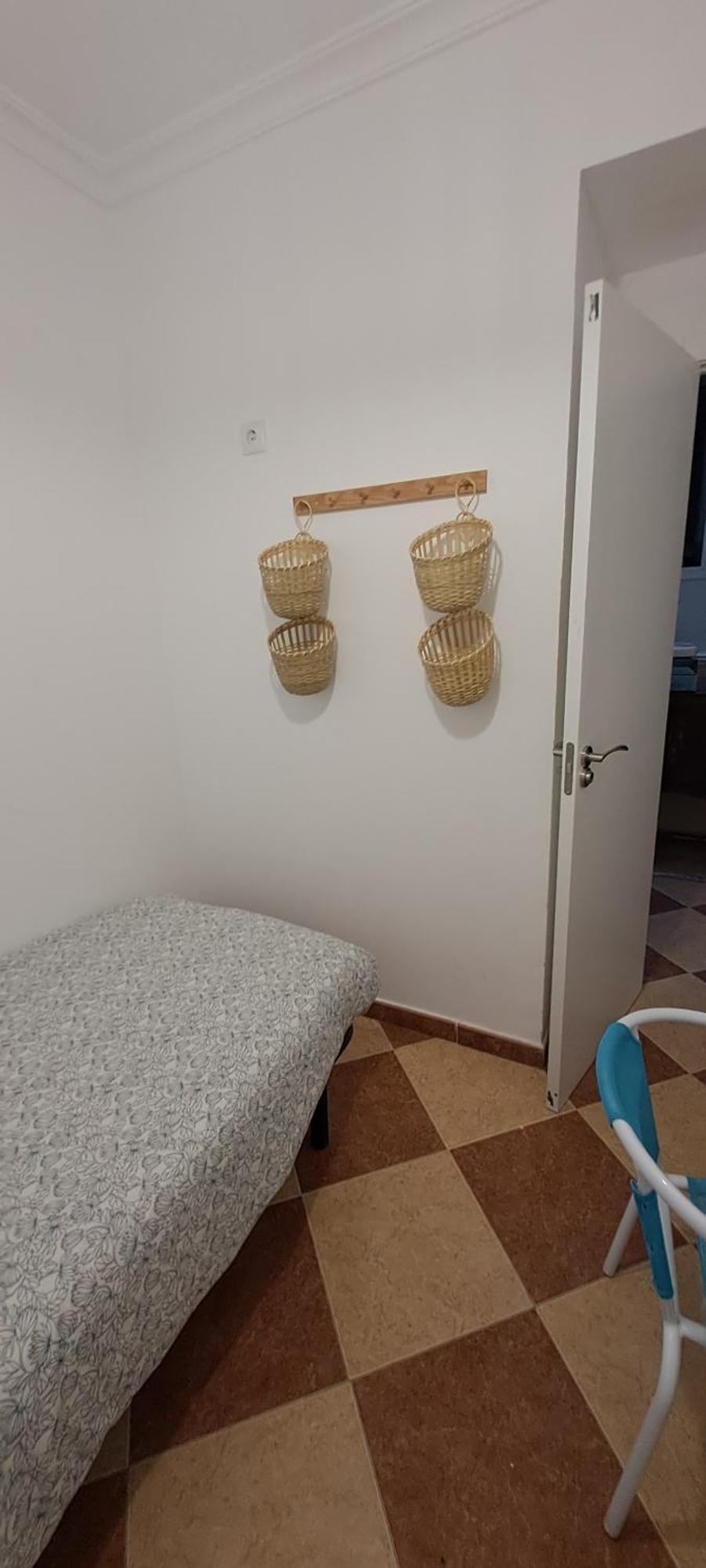 Patio Andalusi Junto A La Vina Apartment Кадис Екстериор снимка